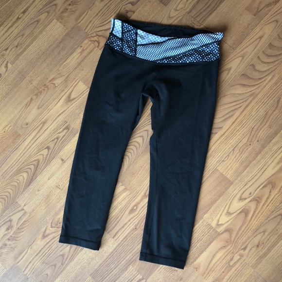 lululemon athletica Pants - Lululemon Crops